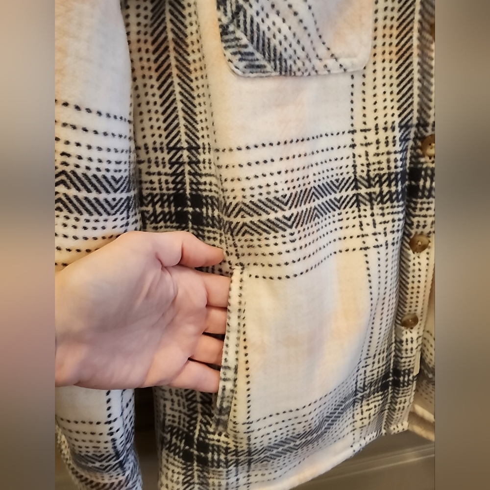 Soft Fuzzy Shacket - Picture 3 of 14